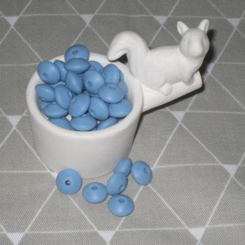 10 perles plates forme lentilles en silicone alimentaire bleu roi 12 mm