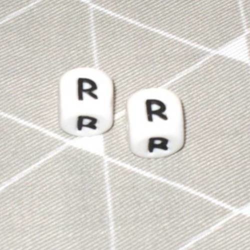 Perle alphabet en silicone lettre r 