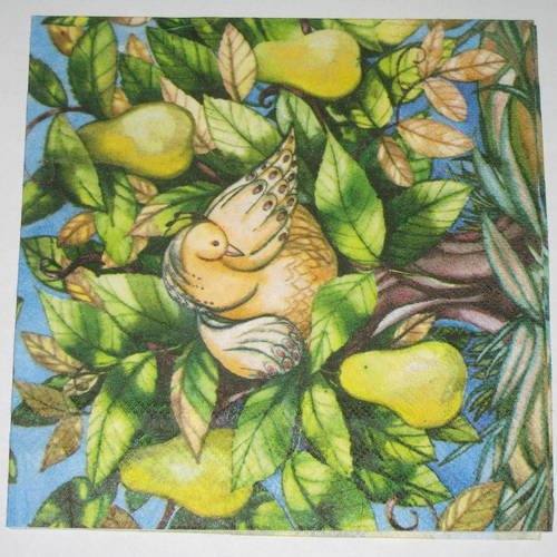 Serviette en papier oiseau sur un poirier 