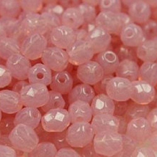Lot 50 perles de facettes verre de boheme 4mm coloris rose opal 72000 - pink