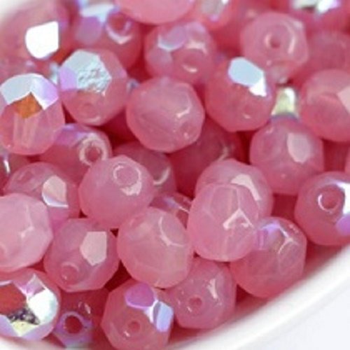 Lot 50 perles de facettes verre de boheme 4mm coloris rose opal ab 72000/28701 - pink - avec des reflets
