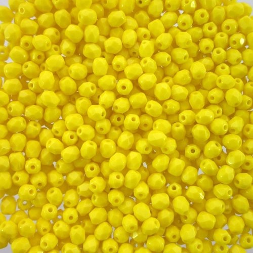 Lot 50 perles de facettes verre de boheme 4mm coloris opaque jonquil 83120 - jaune