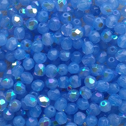 Lot 25 perles de facettes verre de boheme 6mm coloris sapphire opal ab 31000/28701- bleu avec des reflets