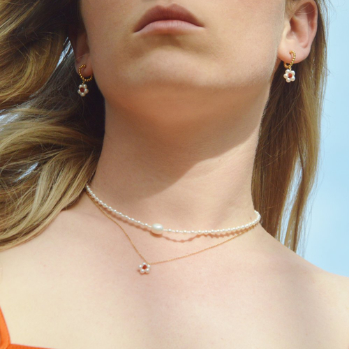 Collier ras du cou minimaliste en perles d'eau douce