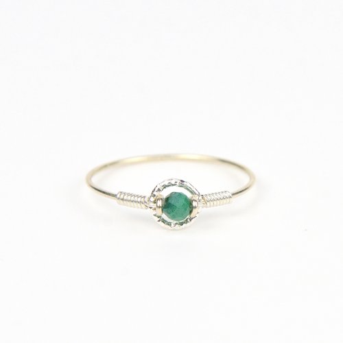Bague fine en argent 925 et malachite - bague anneau en or laminé ou en argent - bague très fine martelée - bijoux fins