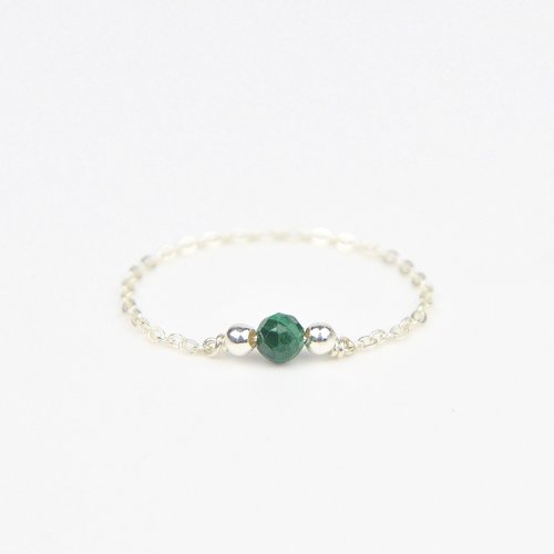 Bague fine chaîne en argent 925 et malachite - bague chaînette minimaliste en or laminé ou en argent - bagues fines empilables