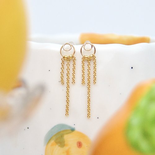 Boucles d'oreilles minimalistes fines chaînettes en or laminé 14k - bijoux d'été