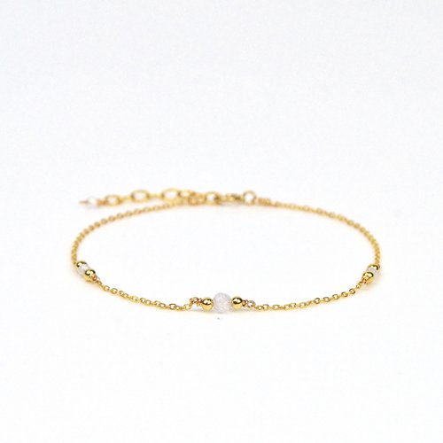 Bracelet fin en or laminé 14k serti de petits zircons naturels - bracelet chaine minimaliste