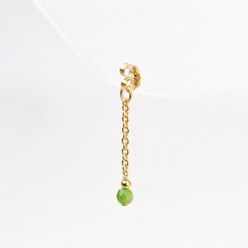 Dos de boucle d'oreille petite chaîne en or laminé 14k et diopside - fermoir oreille