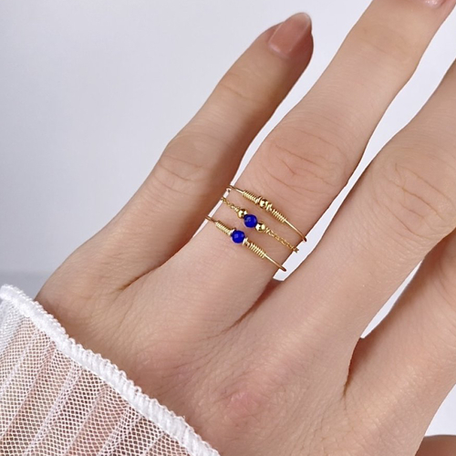 Trio de bagues fines empilables en or laminé et lapis lazuli - lot de bagues fines minimalistes en argent 925 ou en or