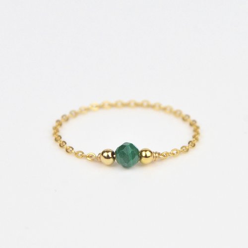 Bague fine chaîne en or laminé et malachite - bague chaînette minimaliste en or ou en argent 925 - bagues fines empilables