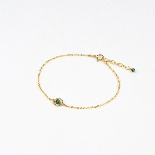 Bracelet fin en or laminé et malachite - bracelet minimaliste en argent 925 ou en or - pendentif anneau martelé en or