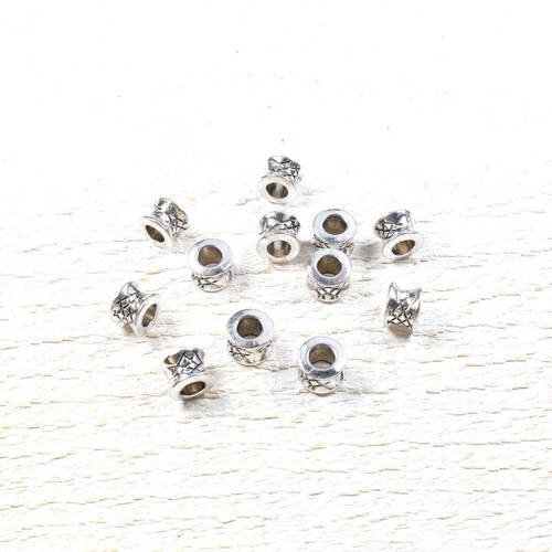 20 perles colonne en métal couleur argenté +/- 7 x 5mm