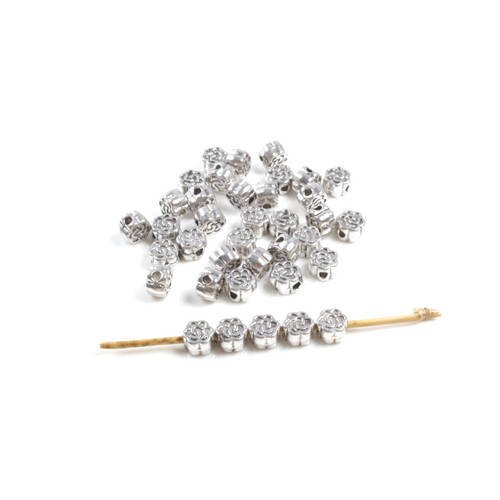 50 perles fleurs en métal couleur argent vieilli +/- 4.5 x 3mm 