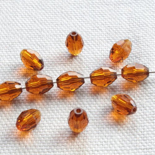 20 perles ovale facettées en verre marron/brun 8 x 6mm 