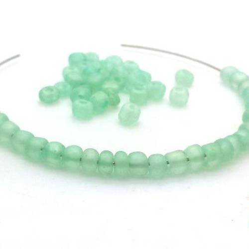 20 gr grosses perles rocailles vert menthe givré 4mm (roc43) 