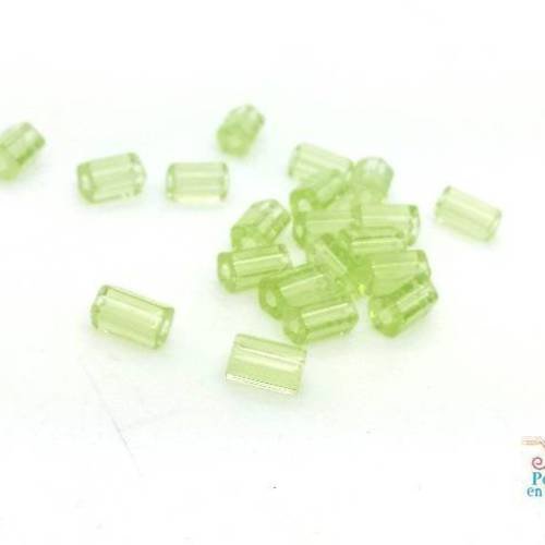 20 perles en verre tchèques lime green tube hexagonal 6x4mm (ptch205) 