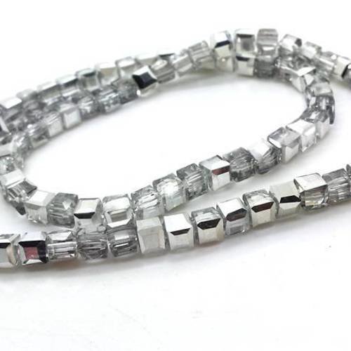 Gris argenté: 20 perles cubes en verre ab à facettes, 4x4mm (pv648) 