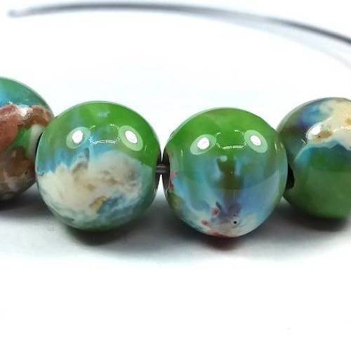 Vert / beige /brun: 10 perles en céramique 10mm (pc140) 