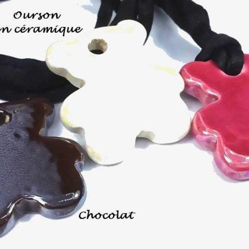 1 pendentif ourson en céramique chocolat irisé, 25x26mm (pc126) 