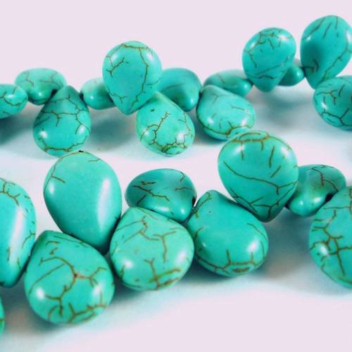 20 perles gouttes en howlite turquoise, 10x13mm, (ph68) 