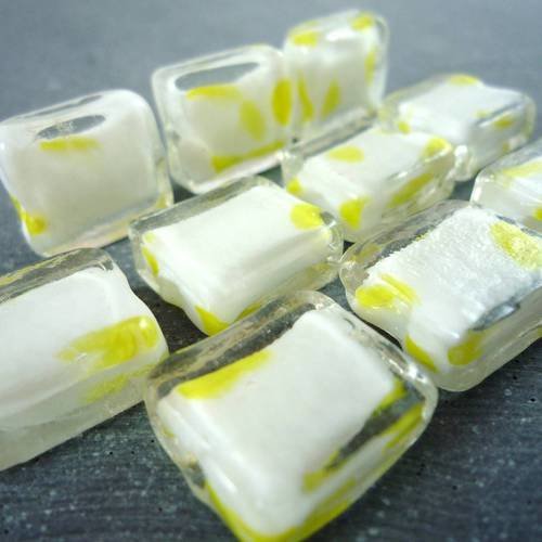 5 perles rectangulaires, verre dalmatien blanc jaune 15x13mm, (pv173) 