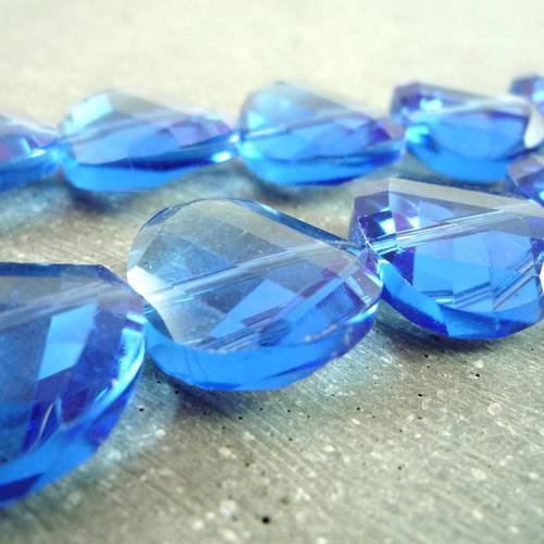 5 perles en verre twistées à facettes bleues 18x6mm (pv154) 