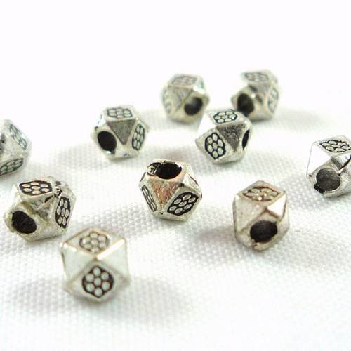 40 petites perles intercalaires en métal argenté (pm8) 