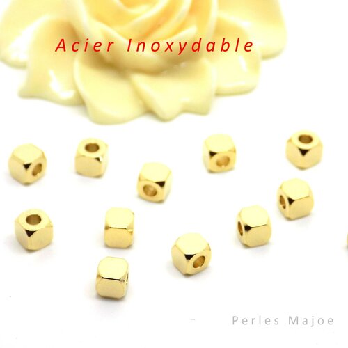 10 perles cube en acier inoxydable couleur or dimensions 4 x 4 x 4 mm