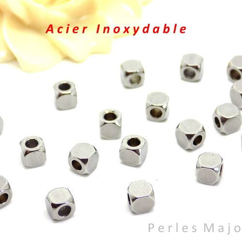 10 perles cube en acier inoxydable dimensions 4 x 4 x 4 mm