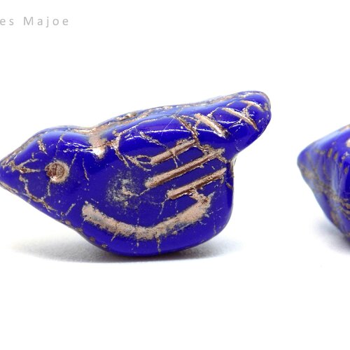 Perle tchèque oiseau, verre pressé, opaque, bleu indigo, patine or antique, 11 x 22 mm, vendu à l'unité