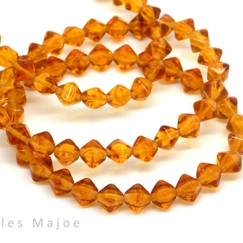 25 perles en verre tchèques bicone pressée couleur ambre 6 mm