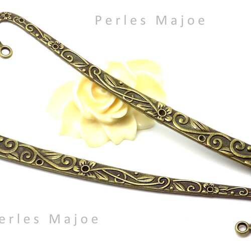 2 marques-pages en métal décoré fleurs arabesque couleur bronze antique