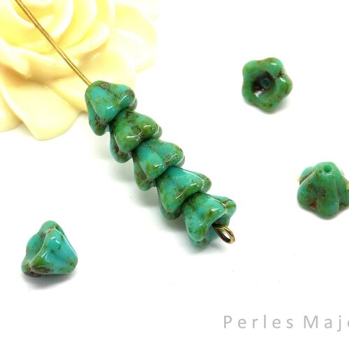 Perles tchèques cloche coupelle en verre pressé picasso vert mat patine bronze 8 x 6 mm lot de 8