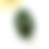 Perle tchèque croix, ovale, verre transparent, vert émeraude, contour divers tons vert, marron, 25 x 19 mm, vendue à l'unité