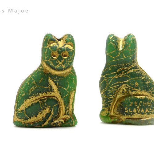 Perles tchèques chat, en verre pressé, artisanal, couleur vert émeraude, patine or antique, lot de 2