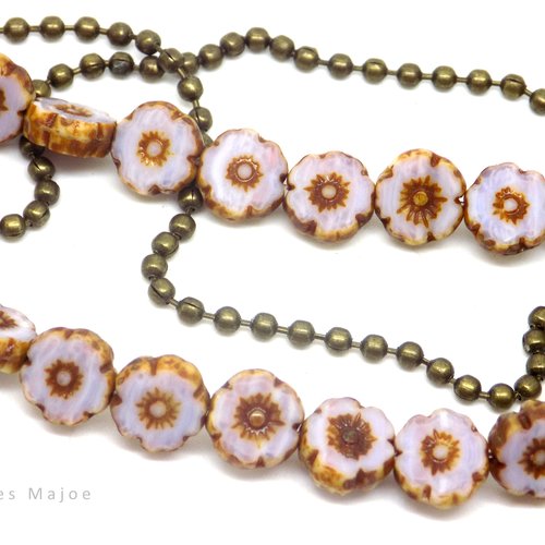 Perle tchèque fleur hawaïenne, verre pressé, tons rose pale, marron, patine, diamètre 8 mm, lot de 8