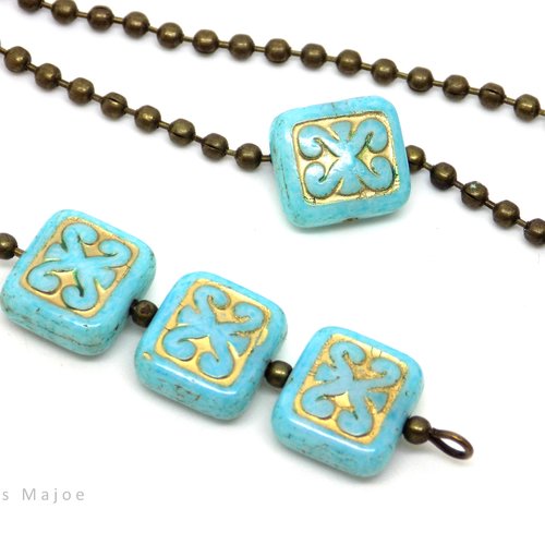 Perle tchèque rectangle, ornemental, style antique, verre pressé, bleu clair, incrustations bronze, 11 x 12 mm, lot de 4