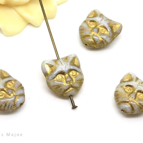Perle tchèque tête de chat, verre pressé, blanc grisé, bronze antique, 13 mm, vendue par lot de 2 ou 4