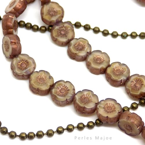 Perle tchèque fleur hawaïenne, verre pressé, tons marron, beige, effet nacré, contour et incrustation cuivrée, diamètre 8 mm, lot de 8