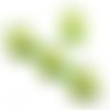 Perles tchèques ovales, fleur, sculptées, verre pressé translucide, vert clair, incrustation dorée, 14 x 11 mm, lot de 4