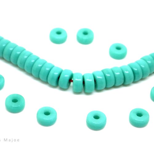 Perles tchèques rondelles, verre pressé, opaque, vert menthe, 6 x 3 mm, lot de 20