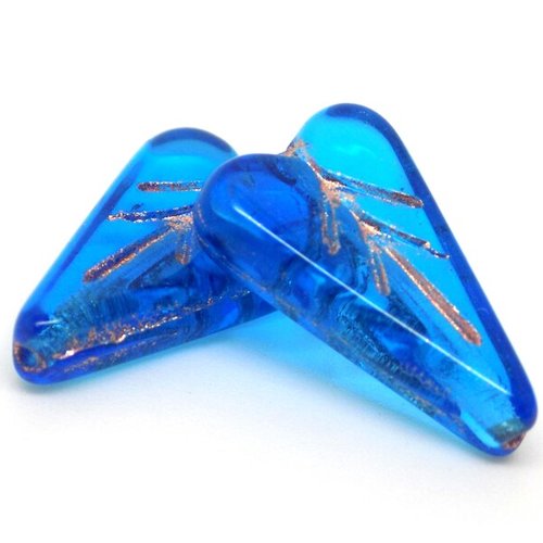 Perle tchèque feuille, triangle, coeur, translucide, verre pressé, bleu turquoise, cuivrée, patine 16 x 11 mm, lot de 4