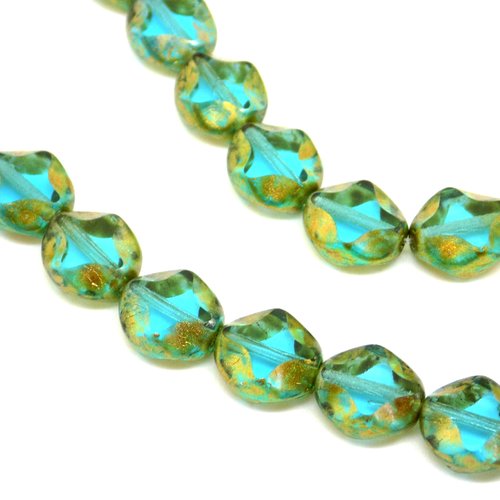 Perles tchèques ovales, croix, verre pressé, translucide, tons bleu vert, contour patine mordorée effet antique, 9 x 8 mm, lot de 6
