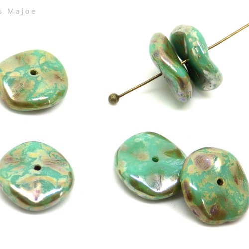 Perle tchèque disque, ondulé, verre pressé, divers tons vert, marron, patine effet métallique, 12 mm, lot de 6