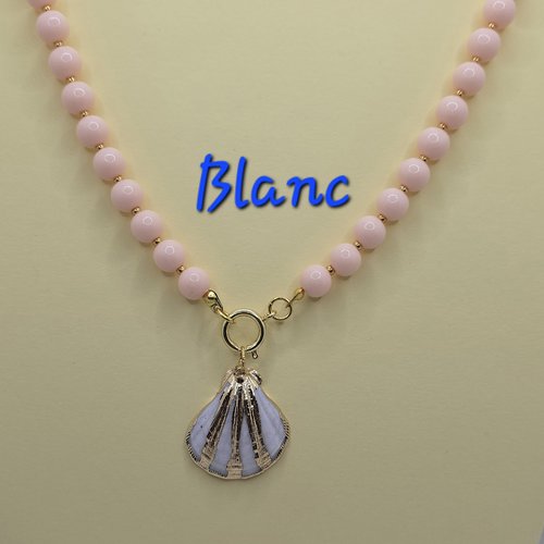 Collier avec pendentif