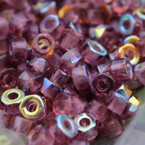50 perles rondelles verre tchèque de 6 mm  amethyst ab