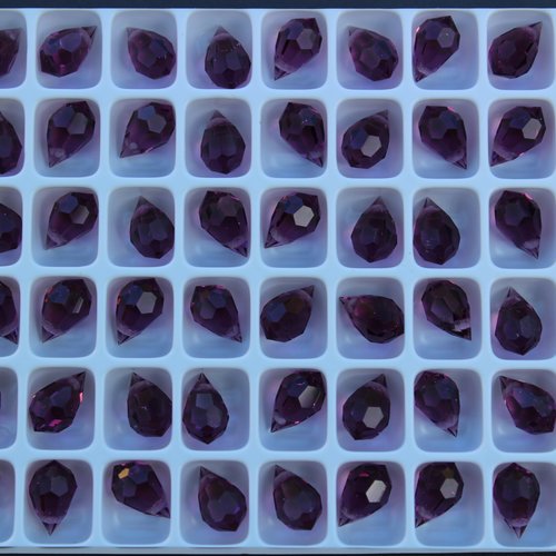 1 tablette de 72 pendants-gouttes en cristal tcheque 10x6 mm - amethyst