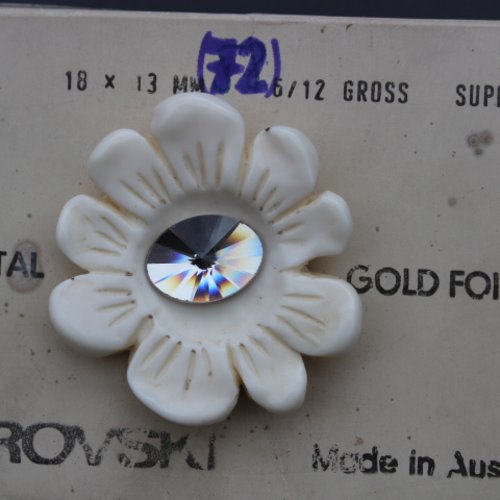 1 cabochon rivoli swarovski ovale 18x13 mm crystal  art.2102
