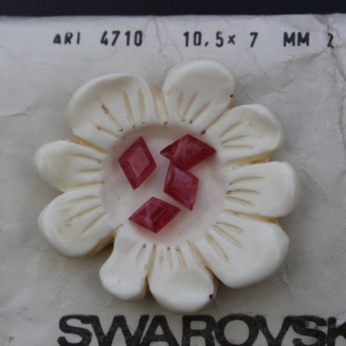 10 cabochons losange swarovski de 10,5x7 mm rose quartz (4710)